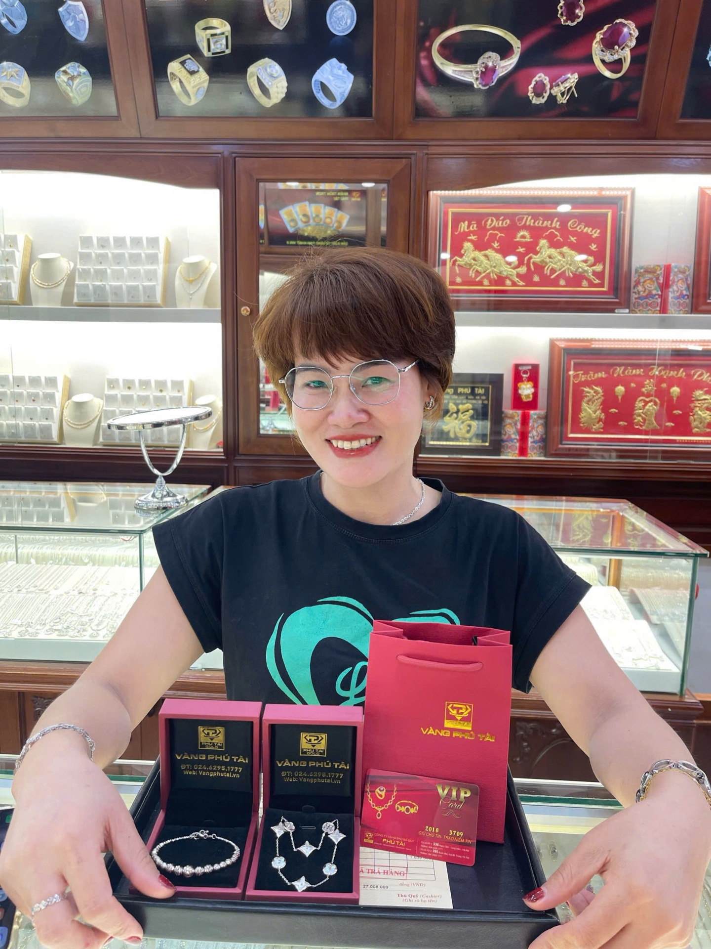 Tin nóng giá vàng sáng 21/11/2025: Giá vàng thế giới tăng